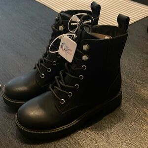 Girls Sugar and Jade boots. Black. Size 3. Brand new with tags
